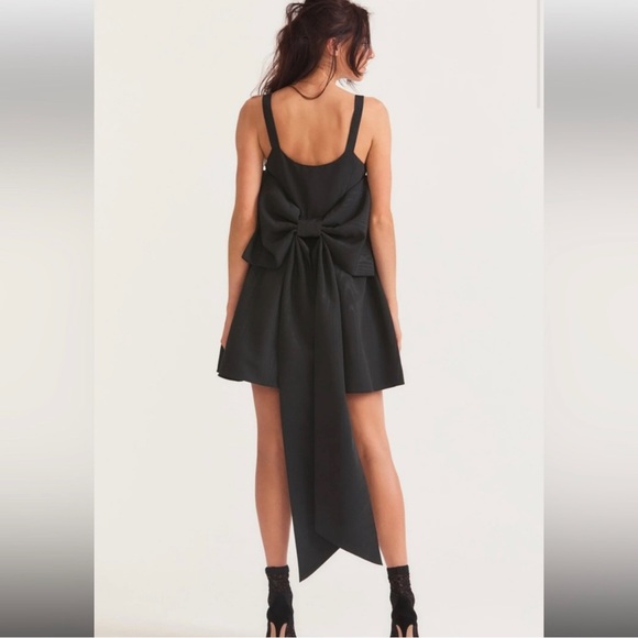 LoveShackFancy Spin Bow Mini Dress Size 8 & 10 NWT - Picture 2 of 3